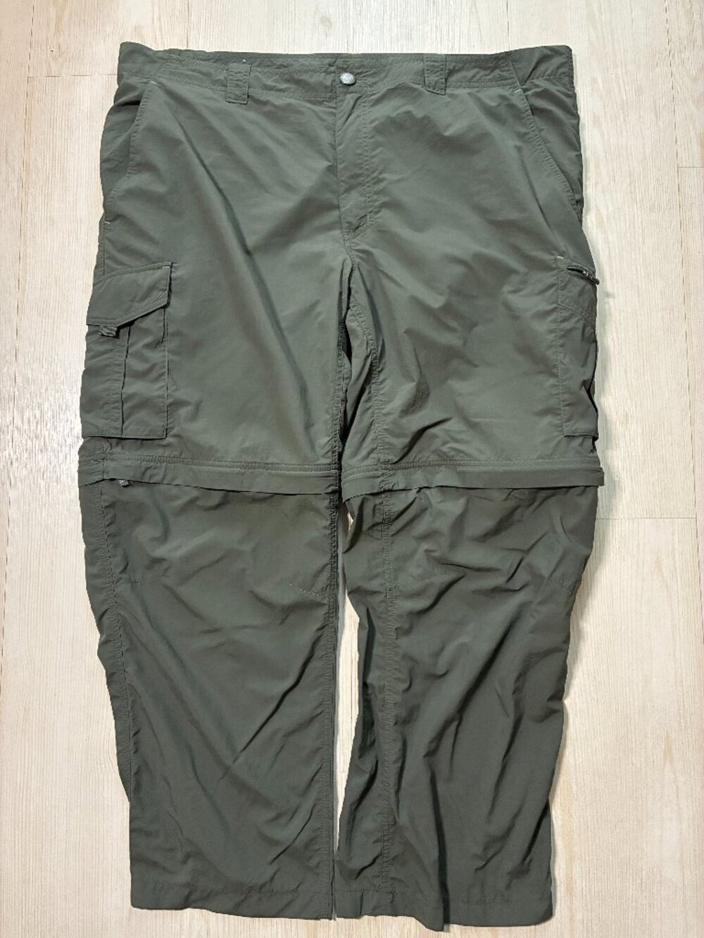 Columbia Silver Ridge Convertible Pants Men's 42x30 Green Omni-Shade Nylon